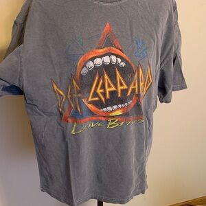 Def Leppard Graphic T-Shirt
